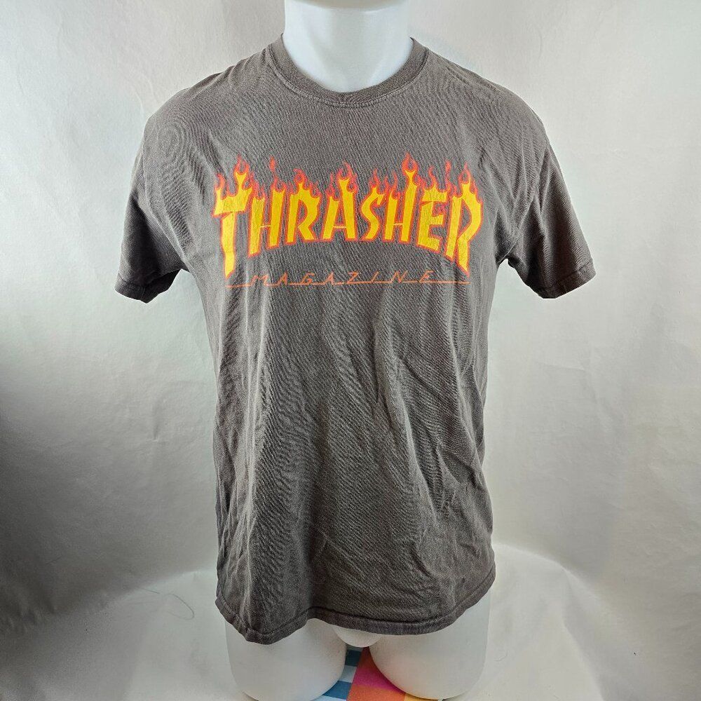 Thrasher T Shirt Mens Medium Gray Flames Logo Graphic Skateboarding Tee Street